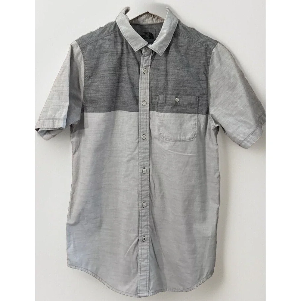 The North Face Block Me Short Sleeve Button Up Shirt Men's Med EC